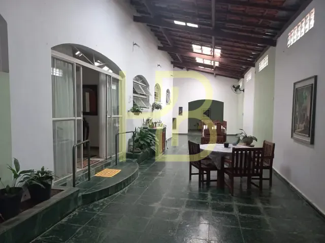 Casa 3 quartos e 2 banheiros, à venda, no bairro Rio Acima em Votorantim