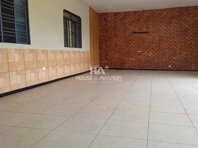 Casa com 614m² 3 quartos e 3 banheiros, à venda, no bairro Jardim Goiás em Goiânia