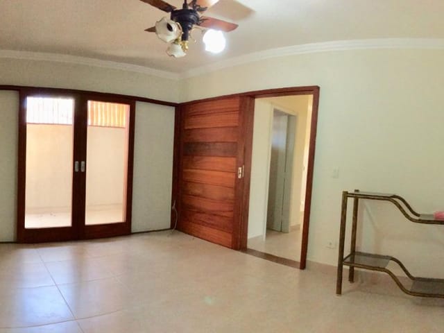 Foto do Casa - Casa com 3 dormitórios à venda, 190 m² por R$ 605.000,00 - Jardim América - São José dos Campos/SP | INDEPENDENCE NEGOCIOS IMOBILIARIOS LTDA