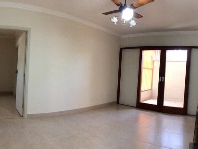 Foto do Casa - Casa com 3 dormitórios à venda, 190 m² por R$ 605.000,00 - Jardim América - São José dos Campos/SP | INDEPENDENCE NEGOCIOS IMOBILIARIOS LTDA