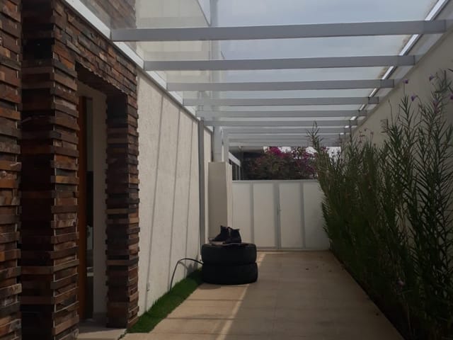 Casa com 485m² 3 quartos e 4 banheiros, à venda, no bairro Vila Nova em Louveira