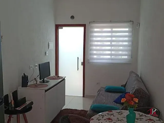 Casa 2 quartos e 2 banheiros, à venda, no bairro Cibratel II em Itanhaém