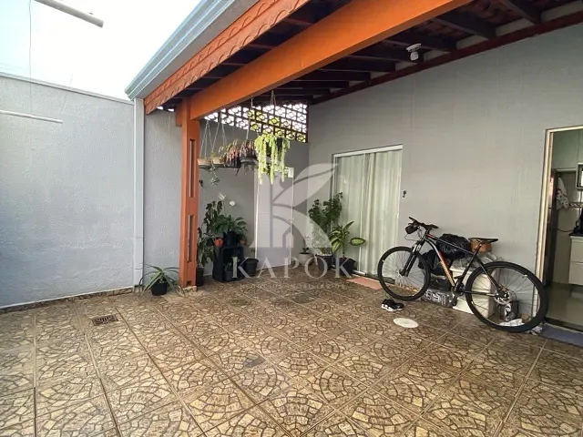 Casa 3 quartos e 2 banheiros, à venda, no bairro Parque Villa Flores em Sumaré