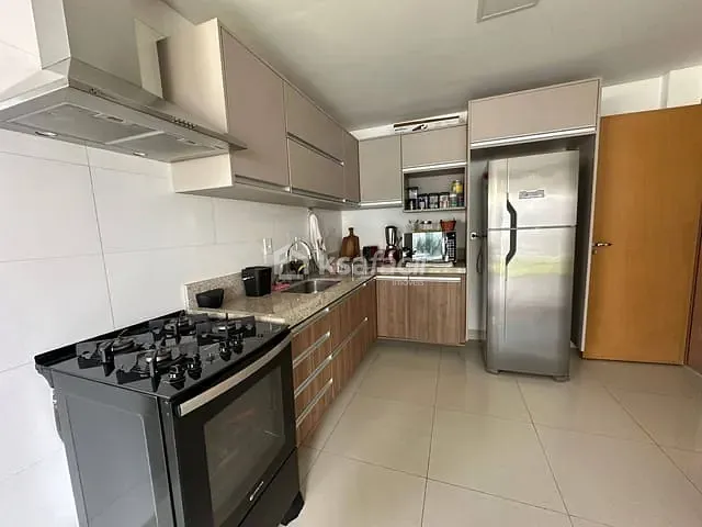 Casa com 234m² 3 quartos e 3 banheiros, à venda, no bairro Chácara Cachoeira em Campo Grande