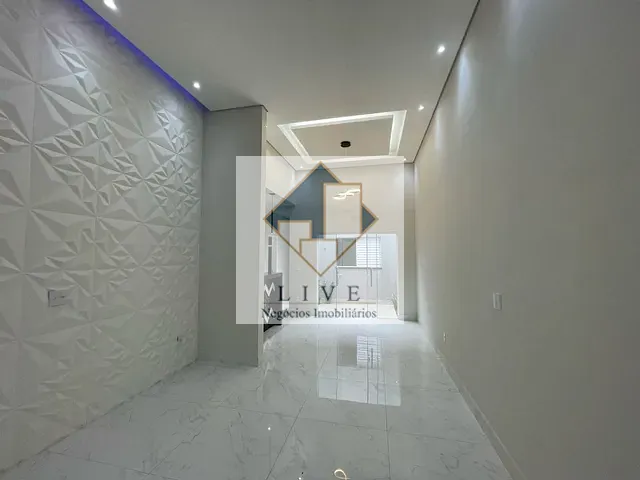 Casa com 150m² 3 quartos e 2 banheiros, à venda, no bairro Vila Cordenonsi em Americana