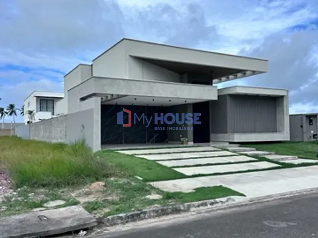 Casa 4 quartos e 5 banheiros, à venda, no bairro Jardim Atlântico em Ilhéus