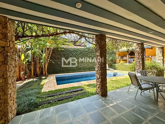 Casa com 700m² 4 quartos e 6 banheiros, à venda, no bairro Alphaville Residencial Dois em Barueri