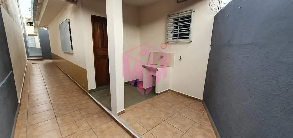 Casa, 1 quarto, 40 m² - Foto 1