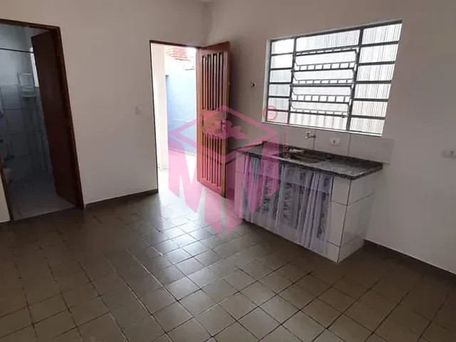 Casa 1 quarto e 1 banheiro, para alugar, no bairro Parque Terra Nova II em São Bernardo do Campo