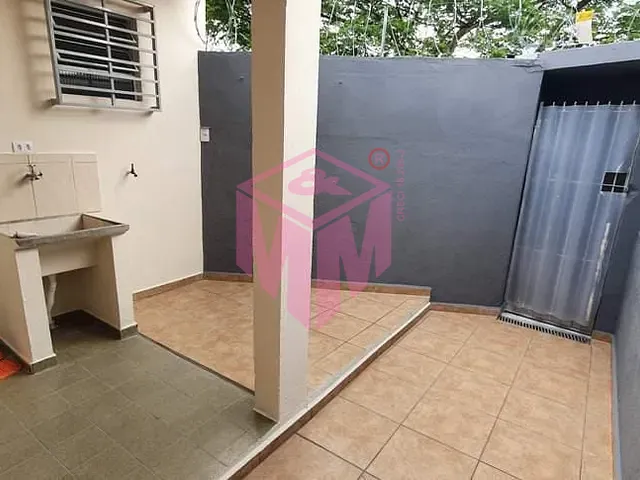 Casa 1 quarto e 1 banheiro, para alugar, no bairro Parque Terra Nova II em São Bernardo do Campo