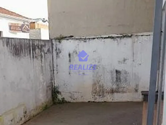 Casa com 250m² 3 quartos e 1 banheiro, à venda, no bairro Centro em Botucatu
