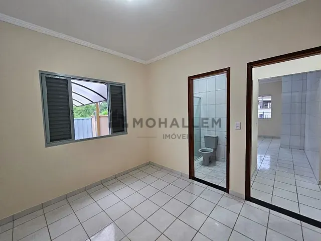 Casa com 100m² 3 quartos e 1 banheiro, à venda, no bairro Centro em Piranguinho