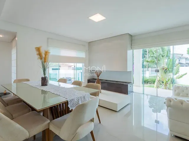 Casa 5 quartos e 6 banheiros, à venda, no bairro Park Way em Brasília
