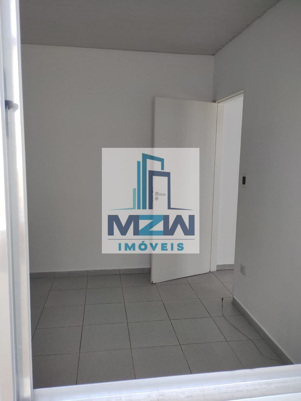 Casa para alugar com 1 quarto, 33m² - Foto 4
