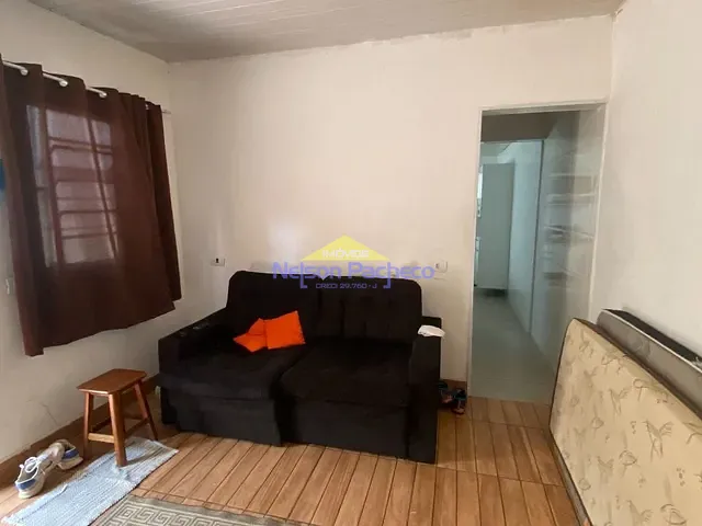 Casa com 150m² 2 quartos e 2 banheiros, à venda, no bairro Santo Antonio em Capivari