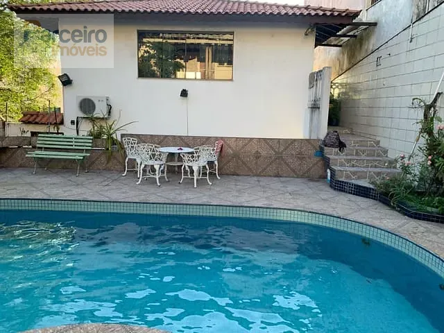 Casa com 500m² 4 quartos e 3 banheiros, à venda, no bairro Penha em São Paulo