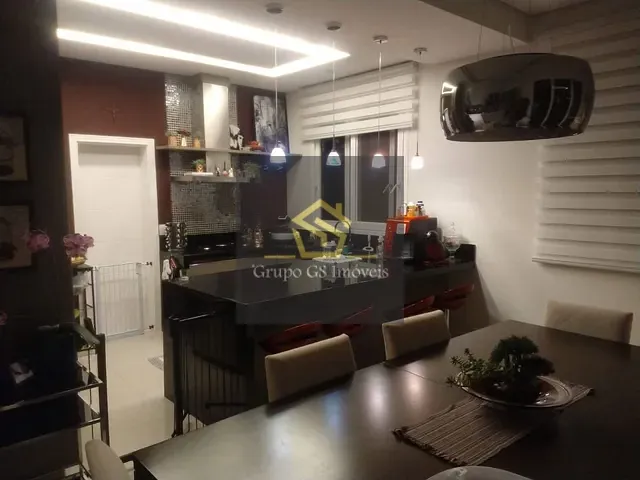 Casa com 349m² 4 quartos e 5 banheiros, à venda, no bairro Loteamento Recanto dos Paturis em Vinhedo