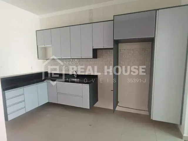 Casa 3 quartos e 2 banheiros, à venda, no bairro Horto Florestal em Sorocaba