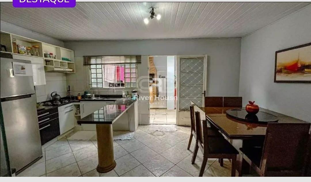 Casa à venda com 2 quartos, 180m² - Foto 8