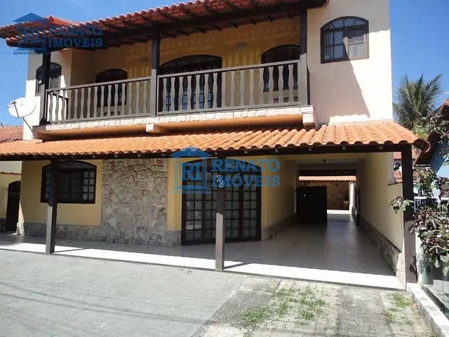 Casa 5 quartos e 2 banheiros, à venda, no bairro Centro em Maricá