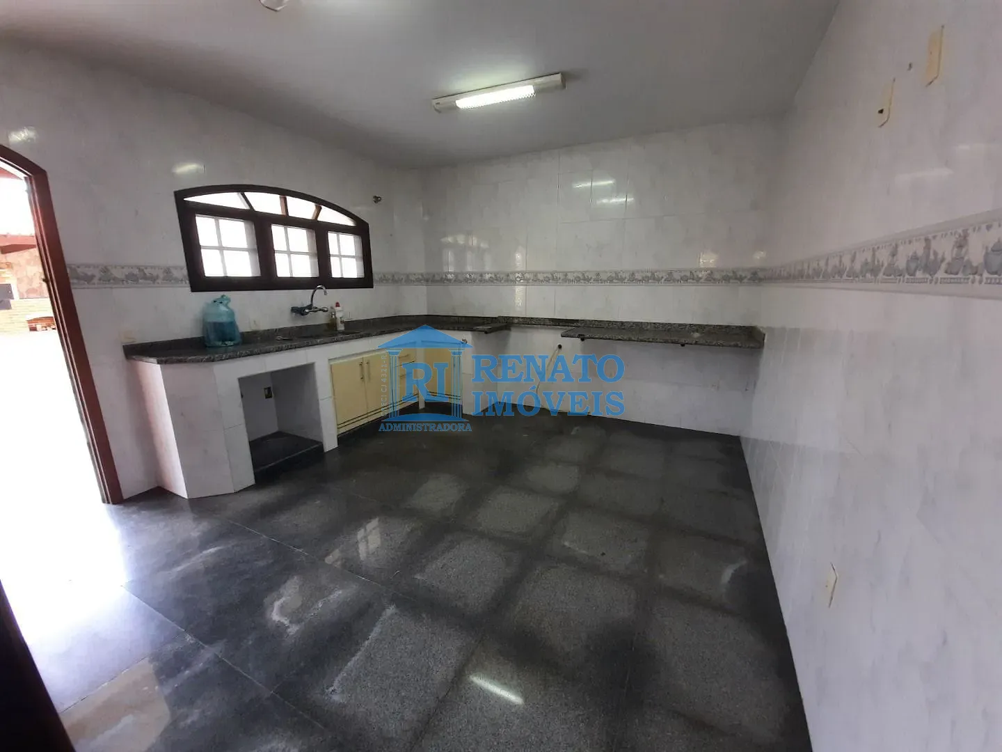 Casa, 5 quartos, 10 m² - Foto 14