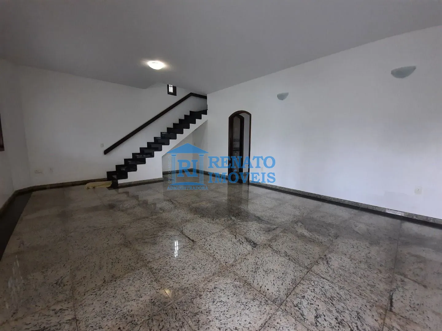 Casa, 5 quartos, 10 m² - Foto 13