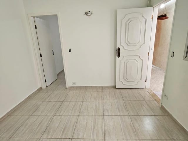 Foto do Casa - CASA TÉRREA PARA LOCAÇÃO - 2 DORMITÓRIOS - SALA - COZINHA PLANEJADA - VAGA E PORTÃO ELETRÔNICO - EDÍCULA - ÓTIMA LOCALIZAÇÃO - JD VILA FORMOSA - SÃO PAULO | Rocha Marqueze Imóveis