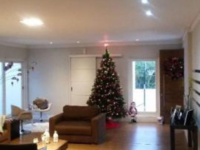 Foto do Casa - Casa à venda 5 Quartos, 2 Suites, 7 Vagas, 3600M², Bosque dos Eucaliptos, São José dos Campos - SP | Quinta Das Flores | RUSSI IMÓVEIS