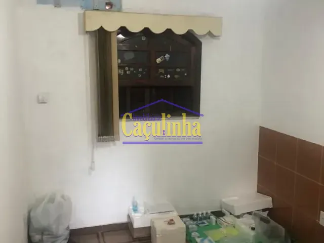 Casa com 1100m² 2 quartos e 6 banheiros, à venda, no bairro Santo Cristo em Barra do Piraí