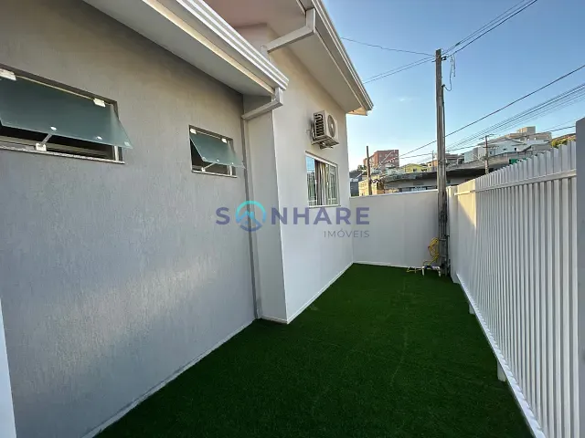 Casa com 107m² 3 quartos e 2 banheiros, à venda, no bairro Barbosa em Siqueira Campos
