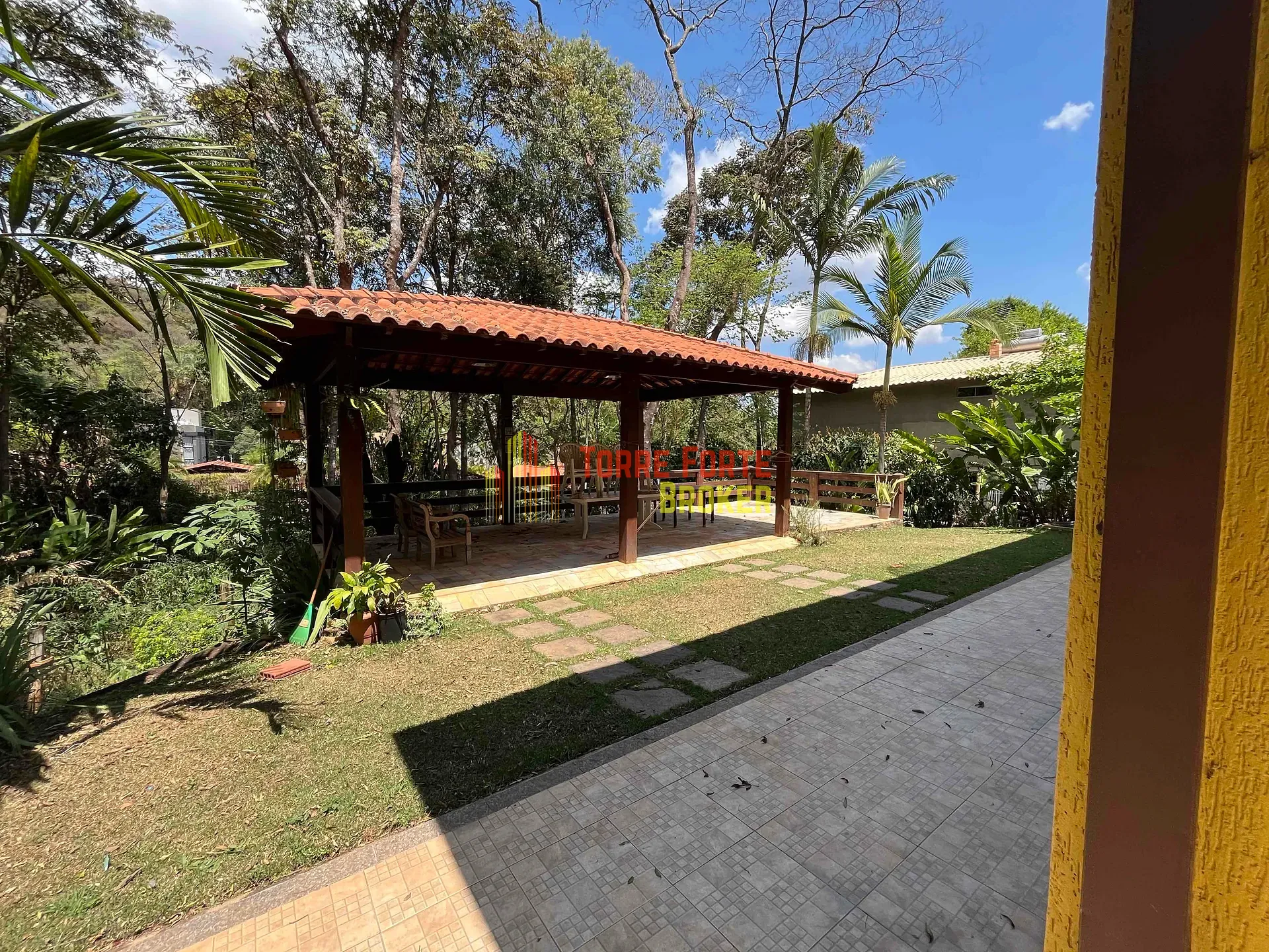 Casa, 5 quartos, 250 m² - Foto 37