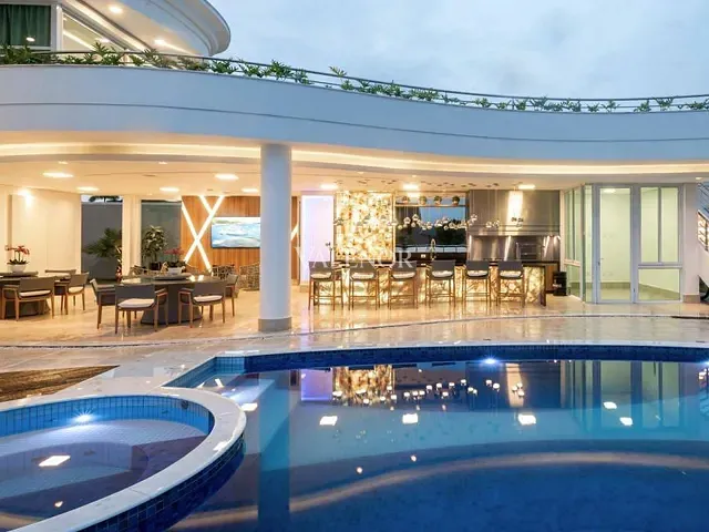 Casa com 1000m² 4 quartos e 7 banheiros, à venda, no bairro Quinta das Paineiras em Jundiaí