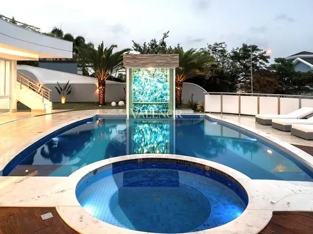 Casa com 1000m² 4 quartos e 7 banheiros, à venda, no bairro Quinta das Paineiras em Jundiaí