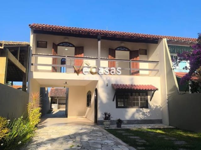 Casa com 320m² 4 quartos e 3 banheiros, à venda, no bairro Bosque Beira Rio (Colinas) em Rio das Ostras