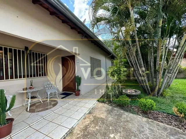 Casa 2 quartos e 3 banheiros, à venda, no bairro Villa de Holanda em Holambra