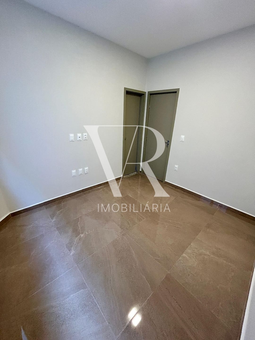 Casa à venda com 3 quartos, 106m² - Foto 8