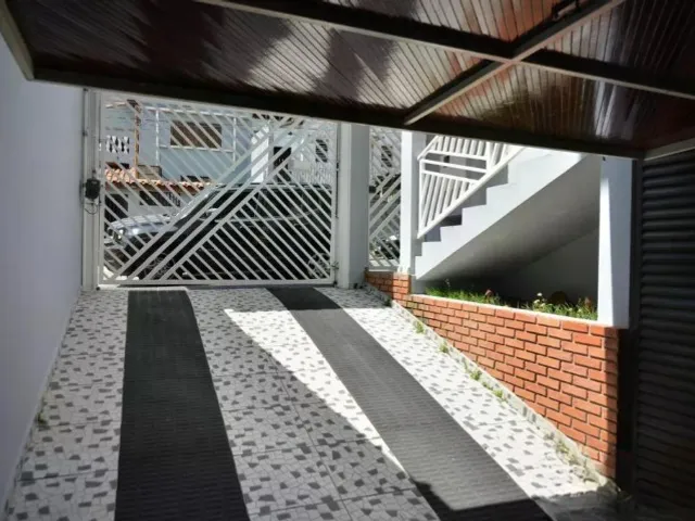 Casa com 150m² 4 quartos e 5 banheiros, à venda, no bairro Vila Francisco Matarazzo em Santo André