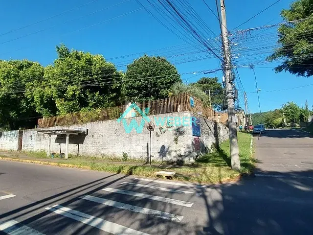 Casa 3 quartos e 2 banheiros, à venda, no bairro São José em Novo Hamburgo