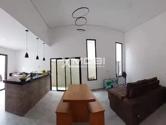 Casa com 350m² 3 quartos e 3 banheiros, à venda, no bairro Do Pinherinho em Itupeva