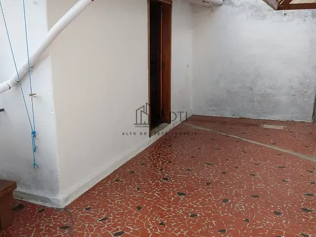 Casa com 300m², à venda, no bairro Centro em Suzano