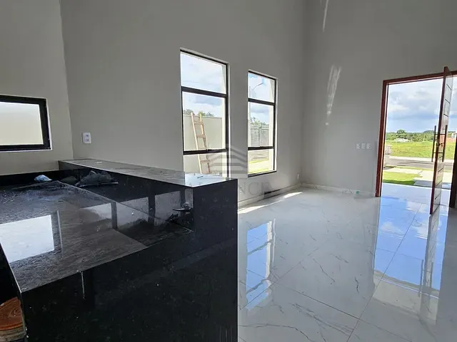 Casa com 259m² 3 quartos e 3 banheiros, à venda, no bairro Verde Lar em Teresina
