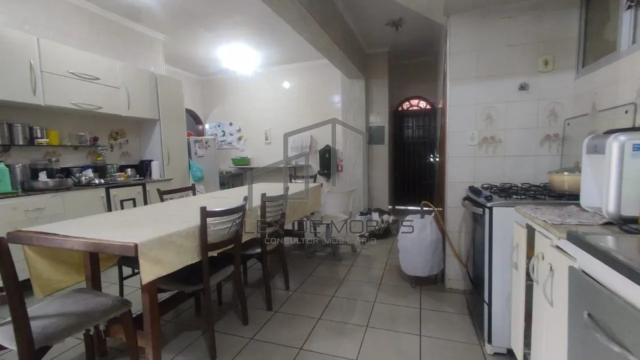 Casa, 4 quartos, 450 m² - Foto 26