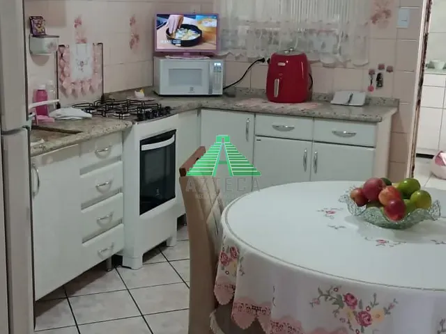 Casa 3 quartos e 2 banheiros, à venda, no bairro Vila Iris em Guarulhos