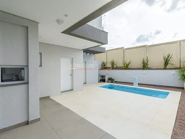 Casa com 250m² 3 quartos e 3 banheiros, à venda, no bairro Centro em Gravataí