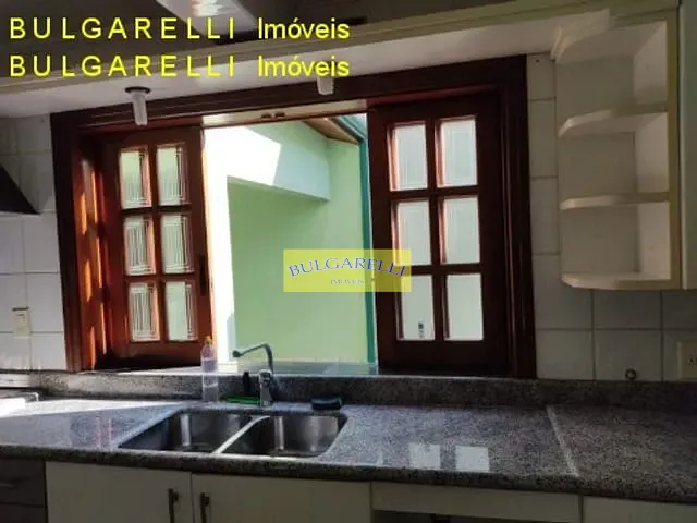 Casa com 350m² 3 quartos e 5 banheiros, à venda, no bairro Anhangabaú em Jundiaí