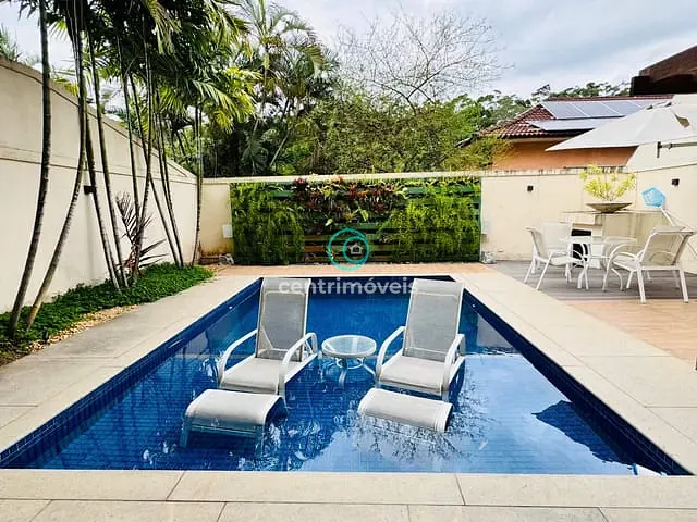 Casa com 391m² 4 quartos e 7 banheiros, à venda, no bairro Barra da Tijuca em Rio de Janeiro
