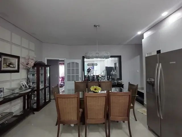 Casa com 800m² 4 quartos e 5 banheiros, à venda, no bairro Setor Habitacional Arniqueira em Brasília