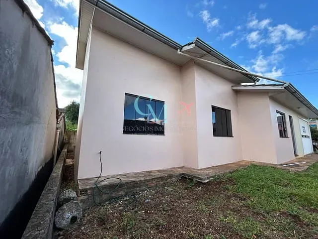 Casa com 216m² 3 quartos e 1 banheiro, à venda, no bairro Aparecida em Xanxerê