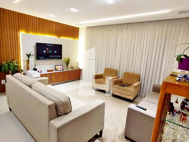 Casa com 315m² 3 quartos e 4 banheiros, à venda, no bairro Vila Rosália em Guarulhos
