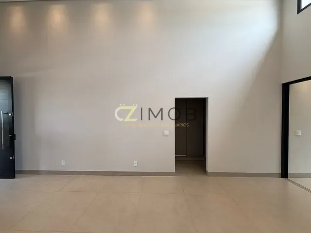 Casa com 250m² 3 quartos e 4 banheiros, à venda, no bairro Jardim Valencia em Ribeirão Preto